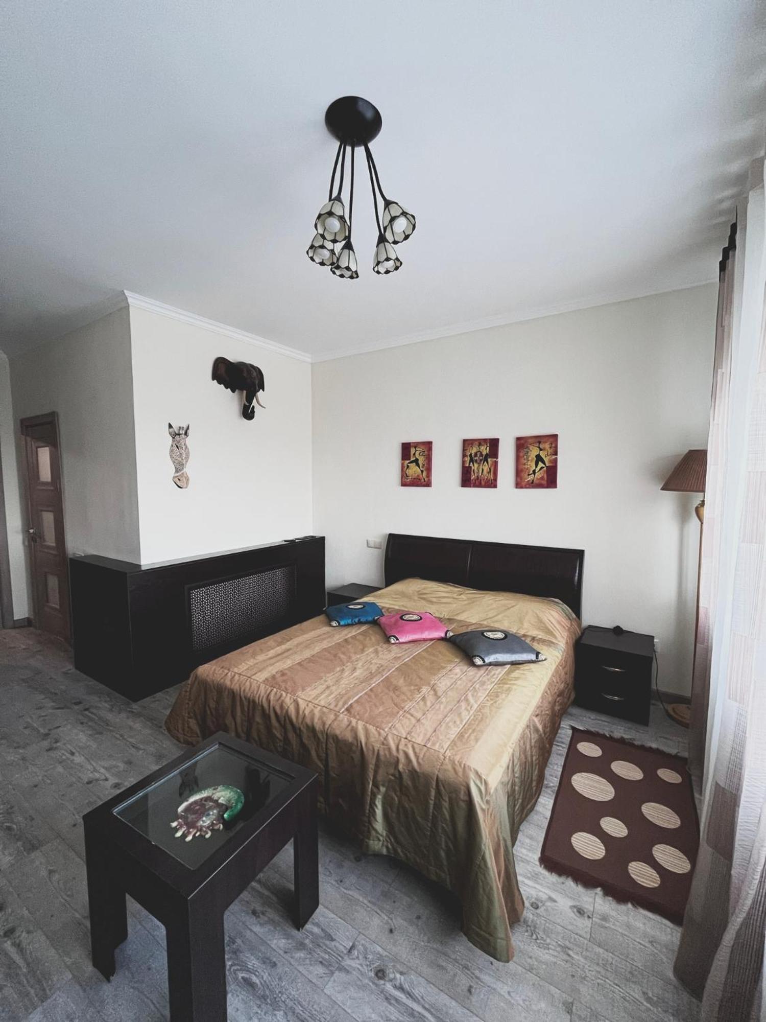 Vip House Hotel Astana Extérieur photo