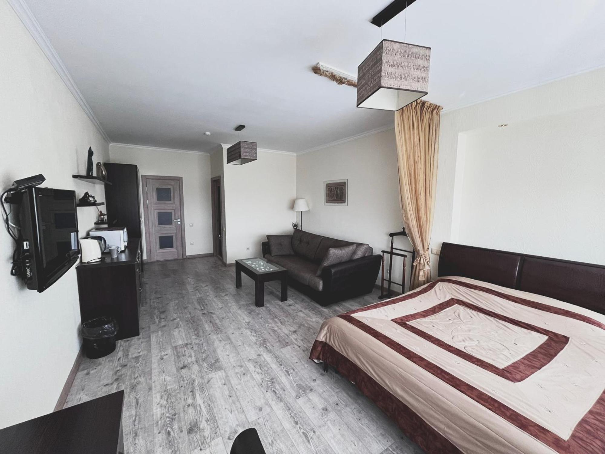 Vip House Hotel Astana Extérieur photo