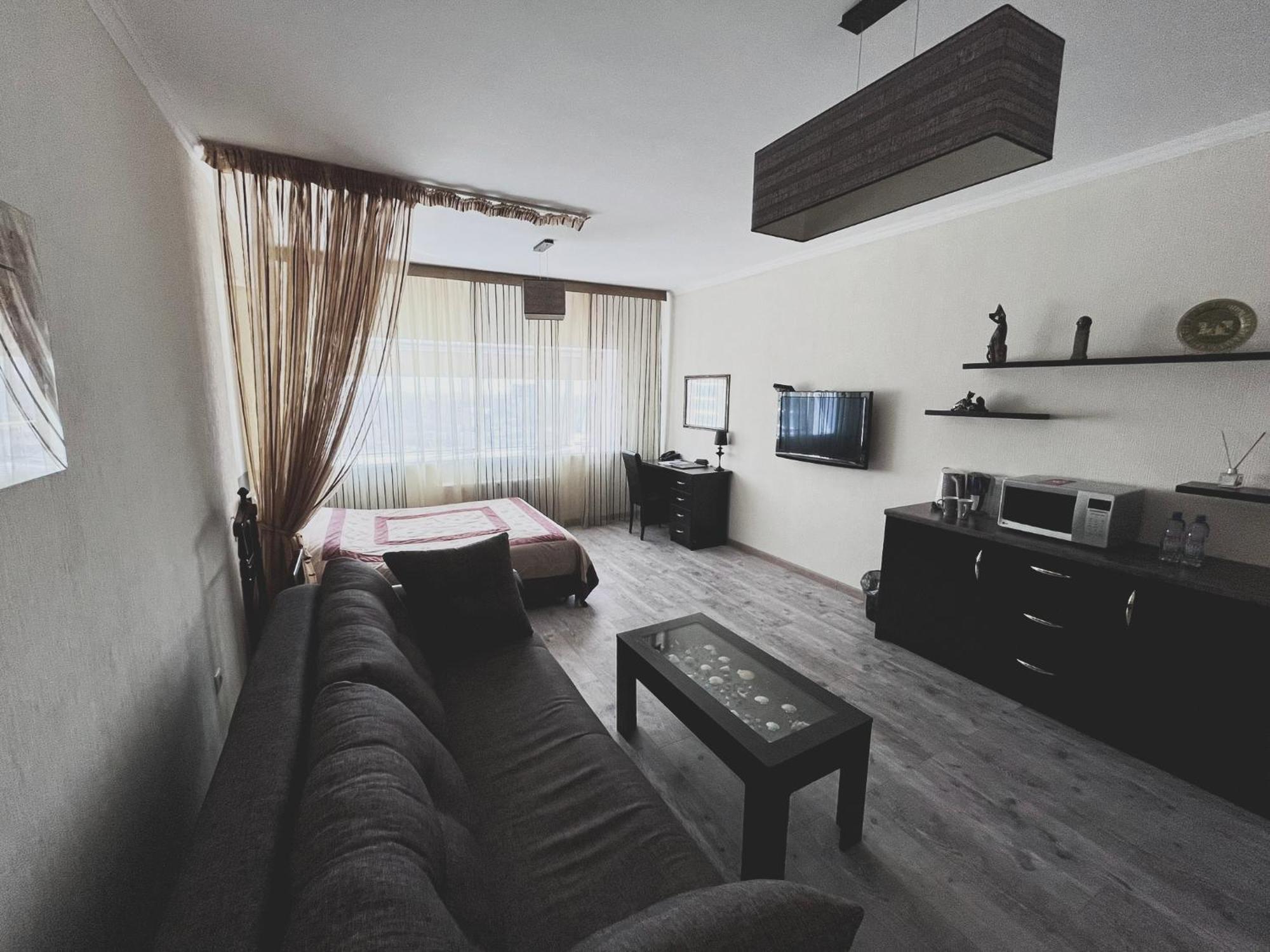 Vip House Hotel Astana Extérieur photo