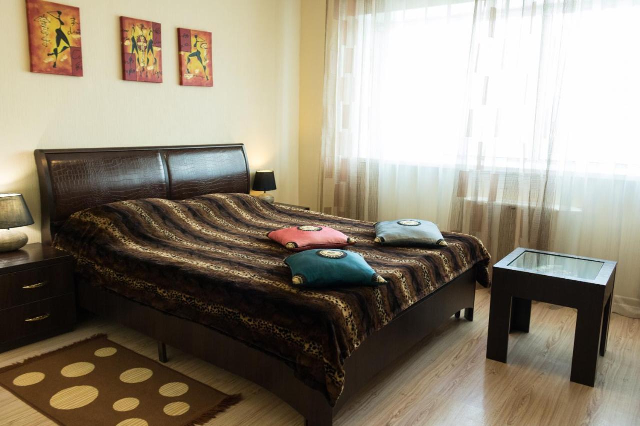 Vip House Hotel Astana Extérieur photo
