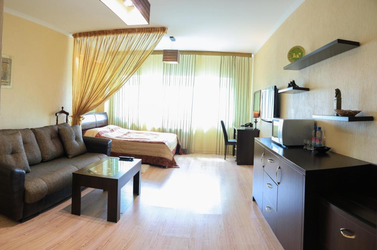 Vip House Hotel Astana Extérieur photo